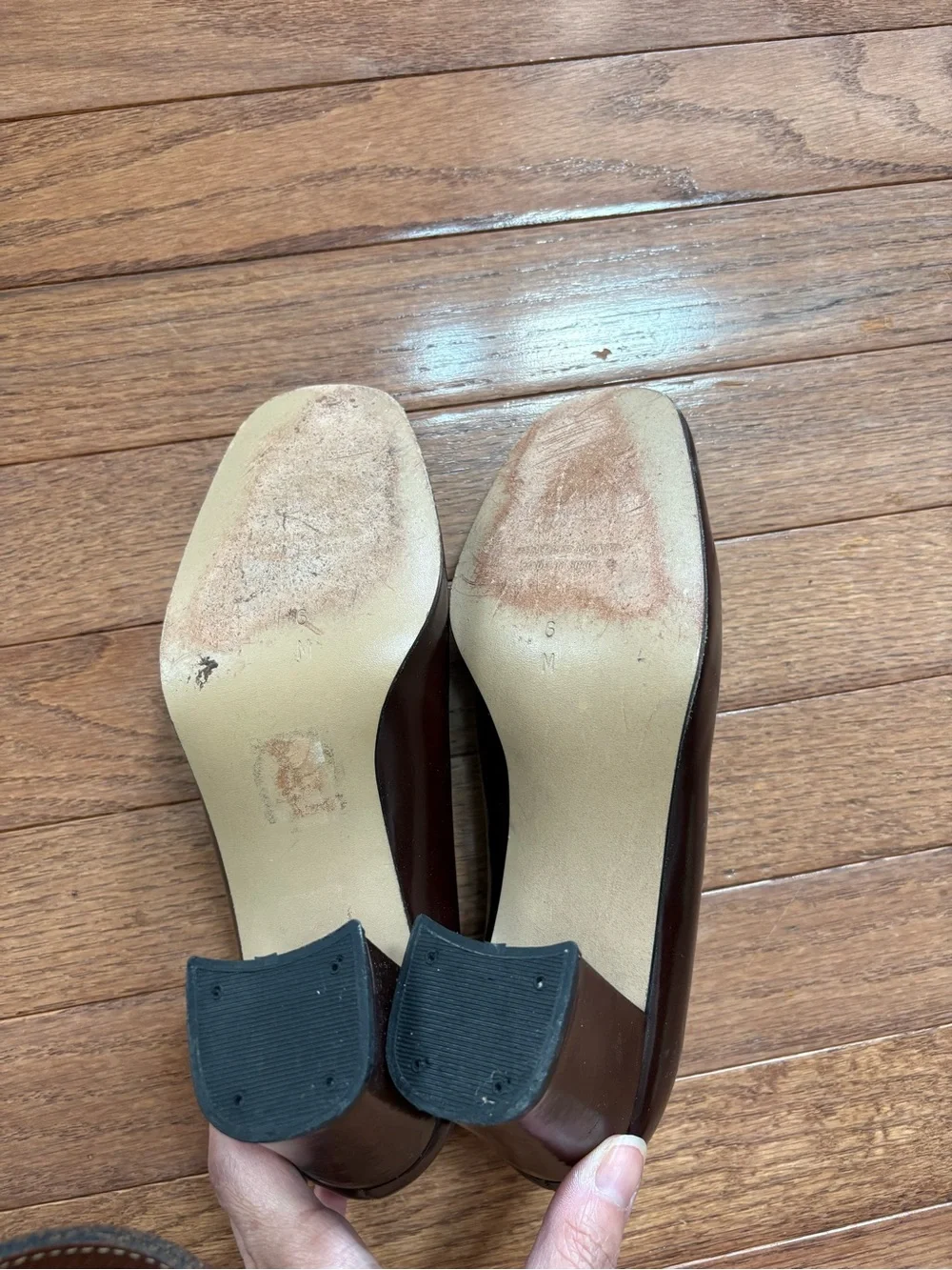 Charles David heels made in Italy size 6